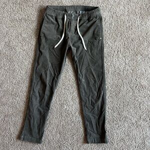 Vuori Corduroy Pants/Joggers